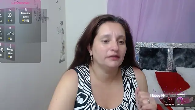 Snapshot of CristialJones_ chatting on 20, 2, 2025 CristialJones online show from 20, 2, 2025