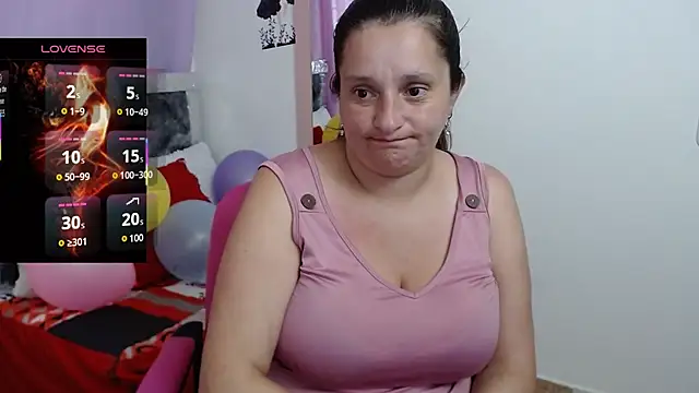 Snapshot of CristialJones_ chatting on 22, 3, 2025 CristialJones online show from 22, 3, 2025