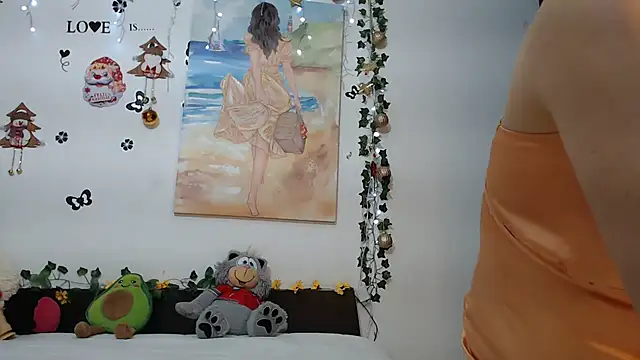 Snapshot of malusexy33 chatting on 16, 12, 2024 malusexy33 online show from 16, 12, 2024