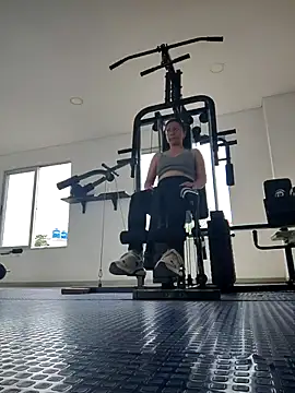 Snapshot of malusexy33 chatting on 17, 9, 2025 malusexy33 online show from 17, 9, 2025