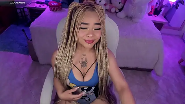 conny  curly online show from 31, 1, 2025