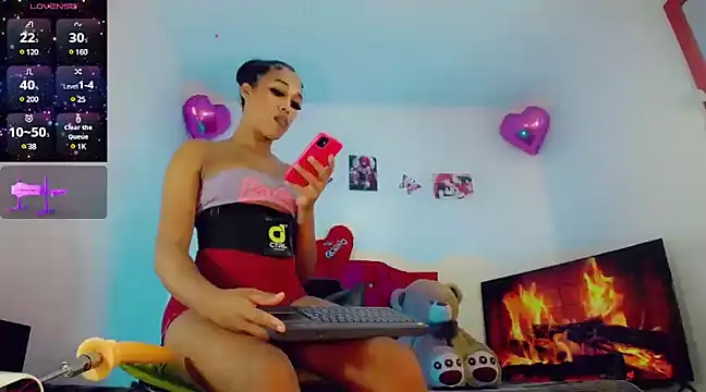 Snapshot of _ChanellR_ chatting on 23, 1, 2025 ChanellR online show from 23, 1, 2025