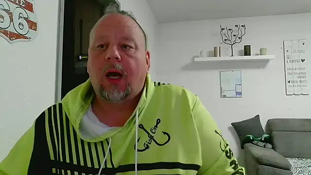 Snapshot of pimmelmann3 chatting on 9, 5, 2026 pimmelmann3 online show from 9, 5, 2026