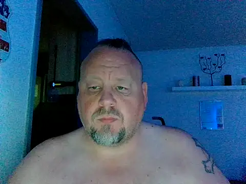 Snapshot of pimmelmann3 chatting on 17, 5, 2026 pimmelmann3 online show from 17, 5, 2026