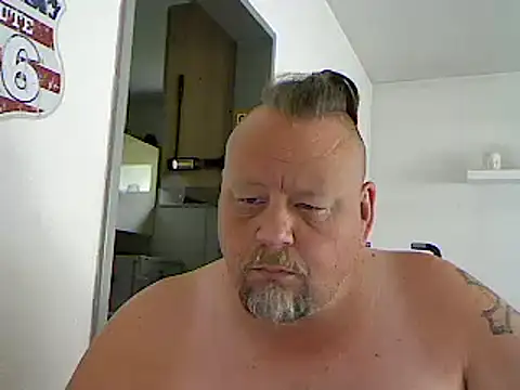 Snapshot of pimmelmann3 chatting on 1, 6, 2026 pimmelmann3 online show from 1, 6, 2026