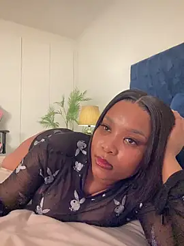 Snapshot of Stunning_Booty chatting on 28, 6, 2026 Stunning Booty online show from 28, 6, 2026