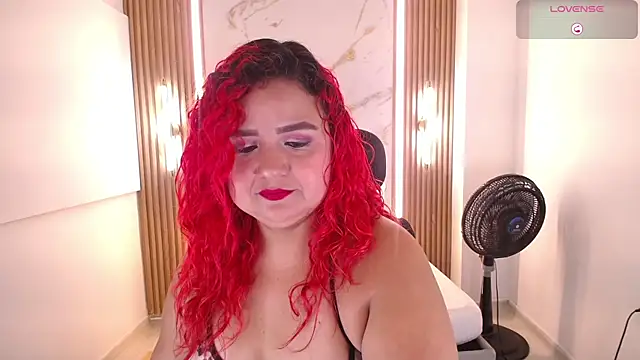 Snapshot of Mariana_Rojas chatting on 23, 4, 2026 Mariana Rojas online show from 23, 4, 2026