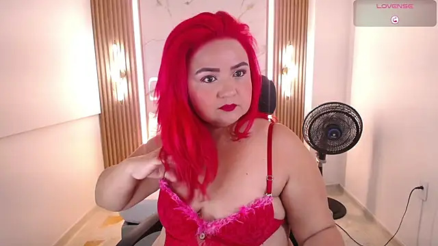 Snapshot of Mariana_Rojas chatting on 7, 5, 2026 Mariana Rojas online show from 7, 5, 2026