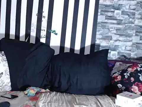 BigHotMatureXx online show from 8, 11, 2025