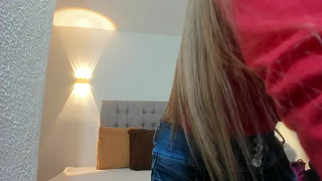 Snapshot of Carolina_hernandez22 chatting on 30, 9, 2025 Carolina hernandez22 online show from 30, 9, 2025