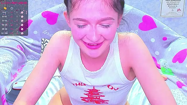 Snapshot of Vanessa_Florence chatting on 15, 12, 2024 Vanessa Florence online show from 15, 12, 2024