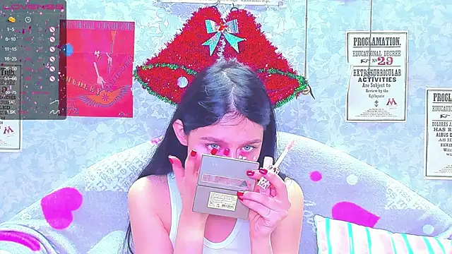 Snapshot of Vanessa_Florence chatting on 30, 12, 2024 Vanessa Florence online show from 30, 12, 2024