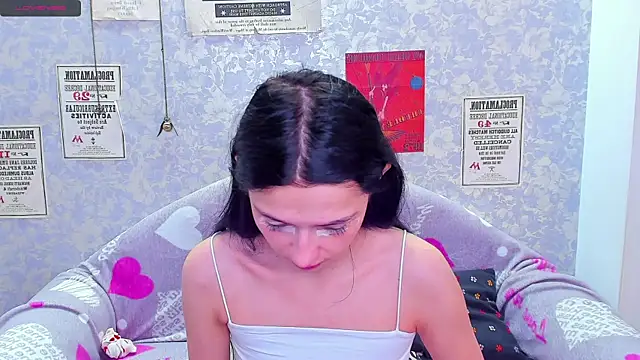 Snapshot of Vanessa_Florence chatting on 22, 3, 2025 Vanessa Florence online show from 22, 3, 2025