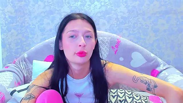 Snapshot of Vanessa_Florence chatting on 11, 9, 2025 Vanessa Florence online show from 11, 9, 2025