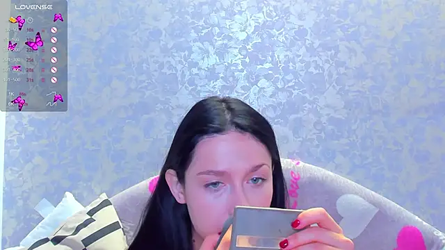 Snapshot of Vanessa_Florence chatting on 27, 10, 2025 Vanessa Florence online show from 27, 10, 2025