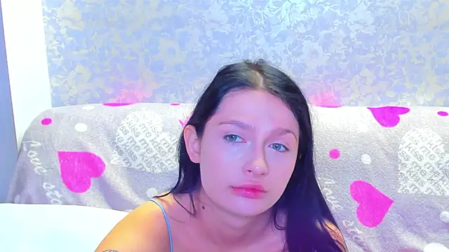 Snapshot of Vanessa_Florence chatting on 15, 11, 2025 Vanessa Florence online show from 15, 11, 2025