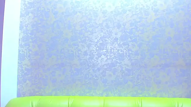 Snapshot of Vanessa_Florence chatting on 3, 5, 2026 Vanessa Florence online show from 3, 5, 2026