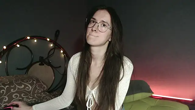 Snapshot of wow__kelly chatting on 11, 12, 2024 wow kelly online show from 11, 12, 2024