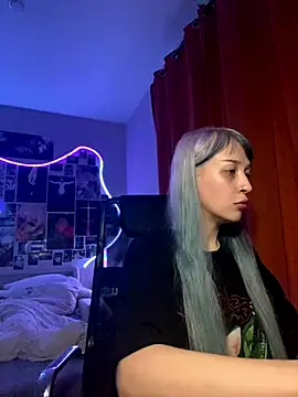 Dooubletroublee online show from 2, 11, 2025