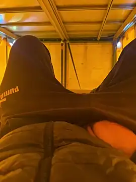 Snapshot of cussy007 chatting on 4, 12, 2024 cussy007 online show from 4, 12, 2024