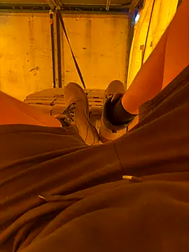 Snapshot of cussy007 chatting on 25, 9, 2025 cussy007 online show from 25, 9, 2025