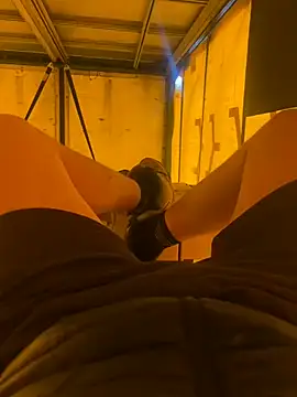 Snapshot of cussy007 chatting on 10, 11, 2025 cussy007 online show from 10, 11, 2025