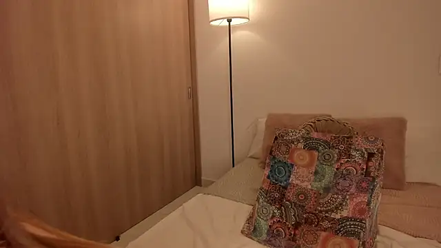 Lady lacey05 online show from 18, 12, 2025