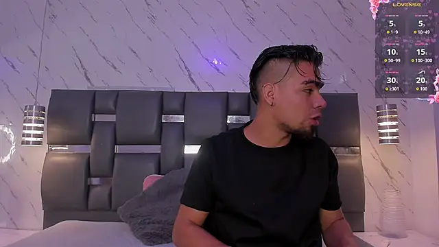 PittAndLunaa online show from 9, 4, 2026