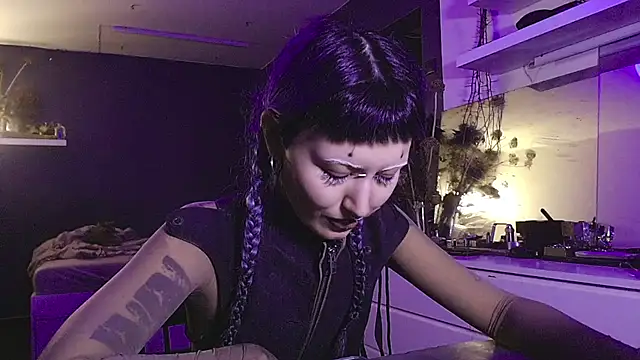 god x girl online show from 20, 12, 2024