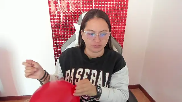 samantha  wilson online show from 14, 2, 2025