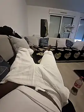 PlasticSurface727 online show from 21, 11, 2025