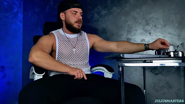 Snapshot of juliusmasters chatting on 1, 2, 2026 juliusmasters online show from 1, 2, 2026