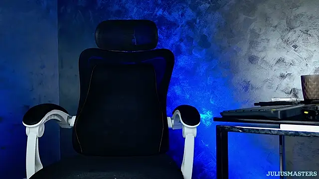 Snapshot of juliusmasters chatting on 3, 2, 2026 juliusmasters online show from 3, 2, 2026