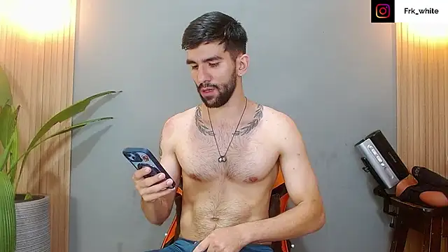 Snapshot of Mr_WhiteCock chatting on 14, 1, 2026 Mr WhiteCock online show from 14, 1, 2026