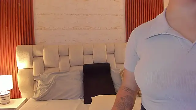 SophiaWylde online show from 21, 2, 2025