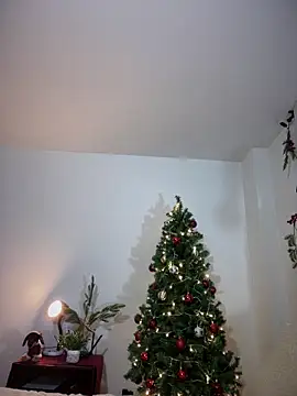 Rae Lil White online show from 23, 12, 2024