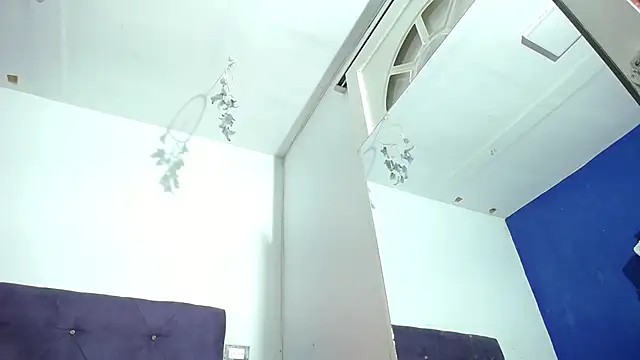 Squirter pussybomb online show from 13, 11, 2025