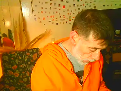 Snapshot of DaddyQuimHot chatting on 10, 12, 2024 DaddyQuimHot online show from 10, 12, 2024