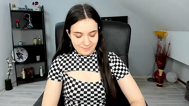 Snapshot of MelissaWiliam chatting on 6, 3, 2025 MelissaWiliam online show from 6, 3, 2025