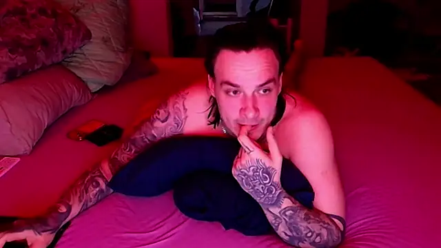 baphomet from ice online show from 25, 4, 2026