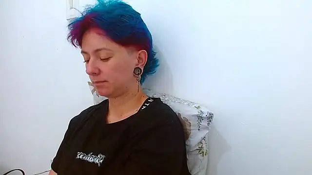 tomboyblue online show from 26, 3, 2026