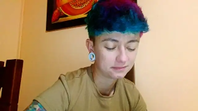 Snapshot of tomboyblue chatting on 15, 6, 2026 tomboyblue online show from 15, 6, 2026