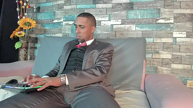 Paolo johnson online show from 1, 10, 2025