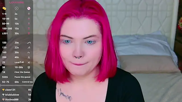 Snapshot of Lisa_Adam chatting on 17, 12, 2024 Lisa Adam online show from 17, 12, 2024