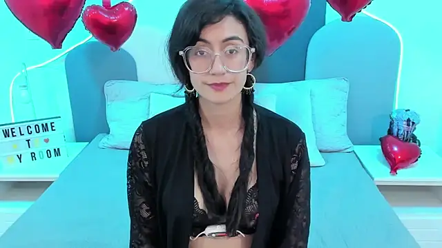 SophieGomez22 online show from 13, 2, 2025