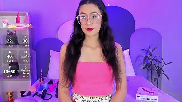 SophieGomez22 online show from 12, 9, 2025