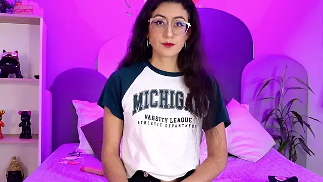 Snapshot of SophieGomez22 chatting on 20, 4, 2026 SophieGomez22 online show from 20, 4, 2026