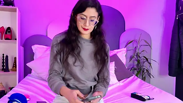 Snapshot of SophieGomez22 chatting on 22, 4, 2026 SophieGomez22 online show from 22, 4, 2026