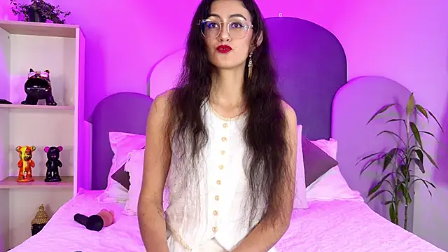 Snapshot of SophieGomez22 chatting on 2, 5, 2026 SophieGomez22 online show from 2, 5, 2026