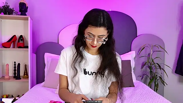 Snapshot of SophieGomez22 chatting on 20, 5, 2026 SophieGomez22 online show from 20, 5, 2026